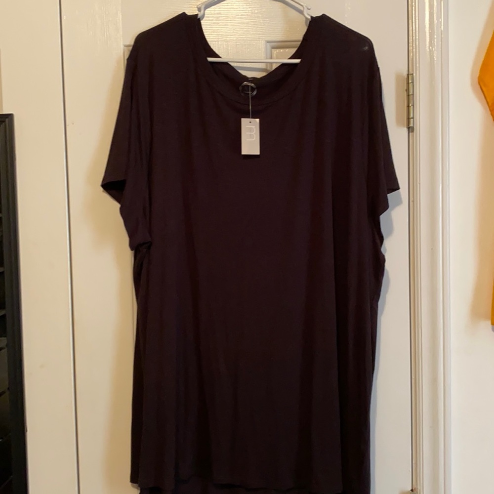 Brand new with tags Maurices 3X 24/7 solid black tee